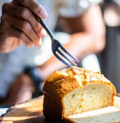 Trasformare il pane ordinario in una delizia irresistibile: L’arte di fare la torta di pane